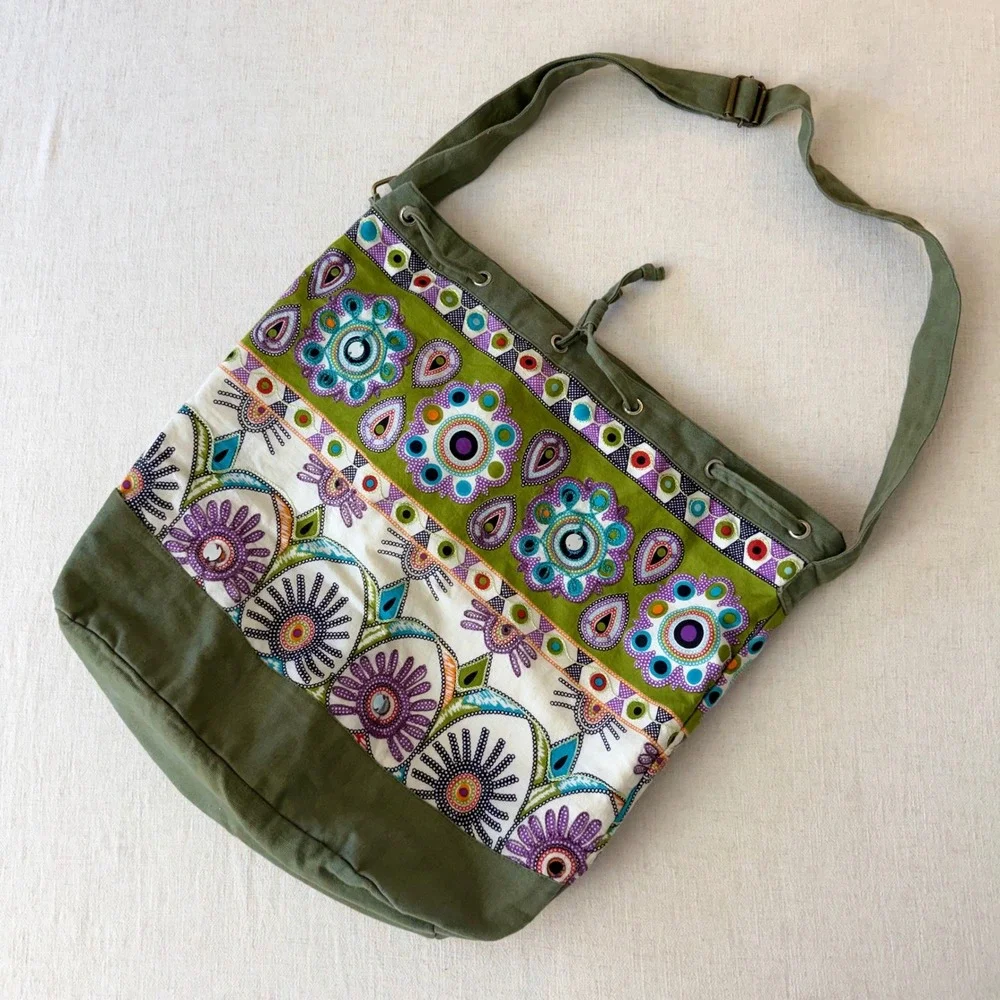 Boho Green Cotton Canvas Embroidered‎ Floral Mirror Sequin Tote Bag Crossbody